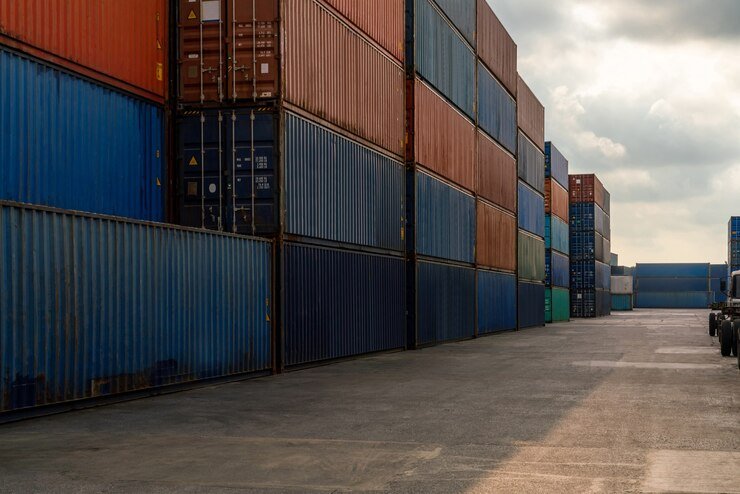 How to Choose the Right Shipping Container
