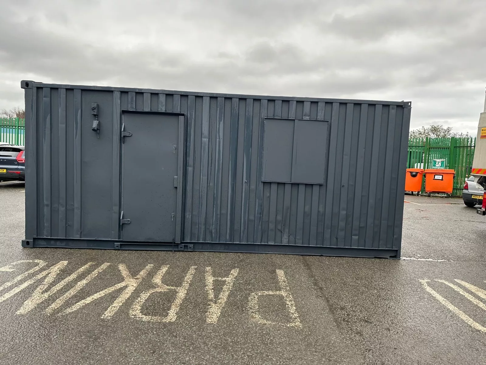 20ft x 8ft Anti-Vandal Office Containers - Image 5