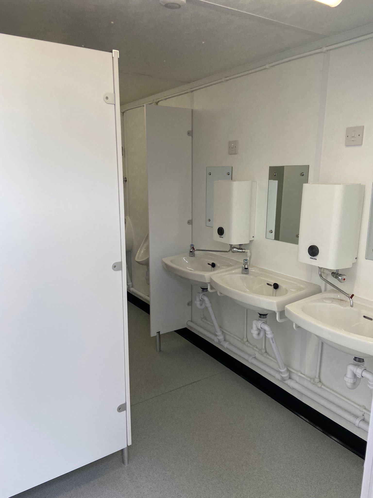 Buy 16ft x 9ft 3+1 Steel Toilet Cabin Block - Image 2