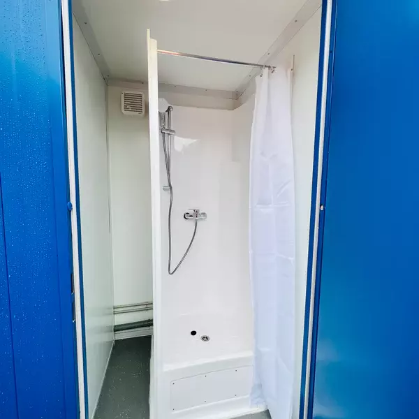 8Ft x 5Ft Mains Toilet/Shower - Image 9